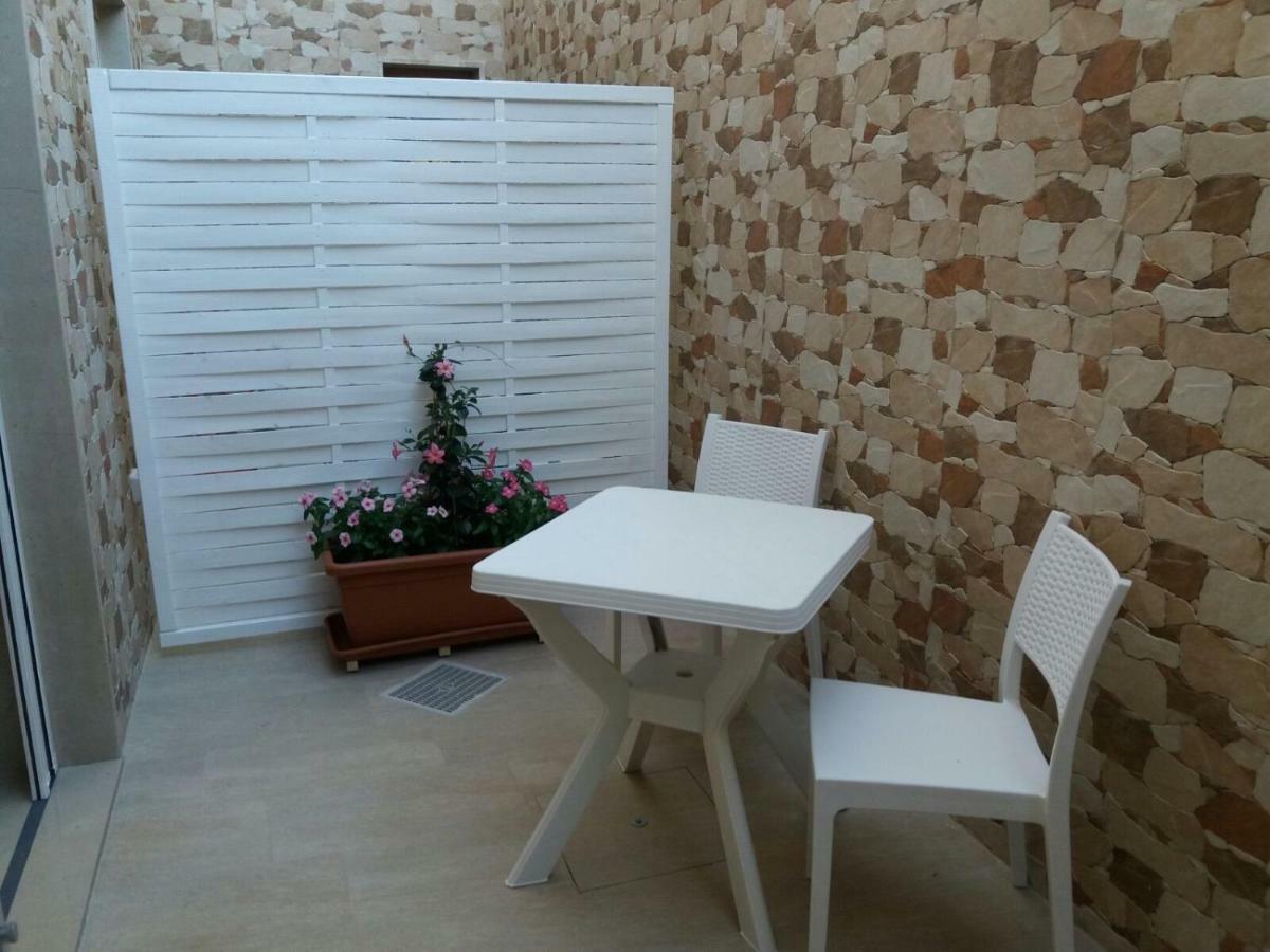 La Dimora Di Vituccio B&B Avetrana Εξωτερικό φωτογραφία